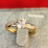 ANILLO COMPROMISO DE ORO 18K Y BRILLANTE