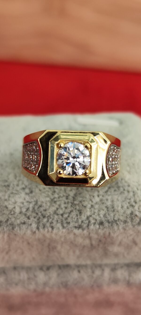 1740851826270 ANILLO SOLITARIO HOMBRE EN ORO 18K Y BRILLANTES